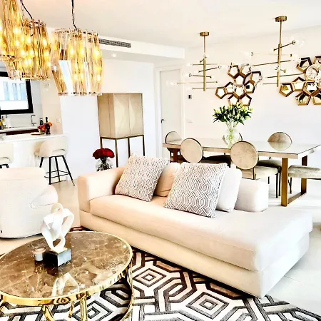 Appartement Luxury 3 Bedroom Penthouse