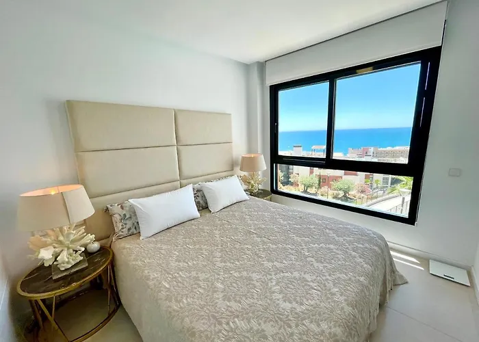 Luxury 3 Bedroom Penthouse * Fuengirola