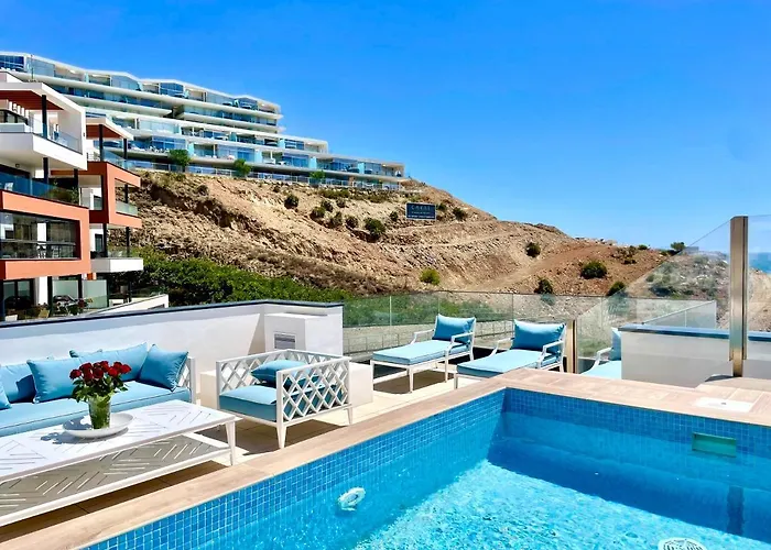Luxury 3 Bedroom Penthouse Appartement Fuengirola