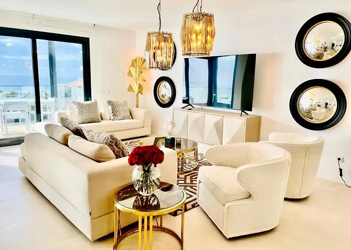 Appartement Luxury 3 Bedroom Penthouse *